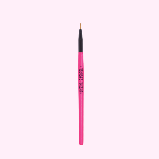 Pink eyeliner brush