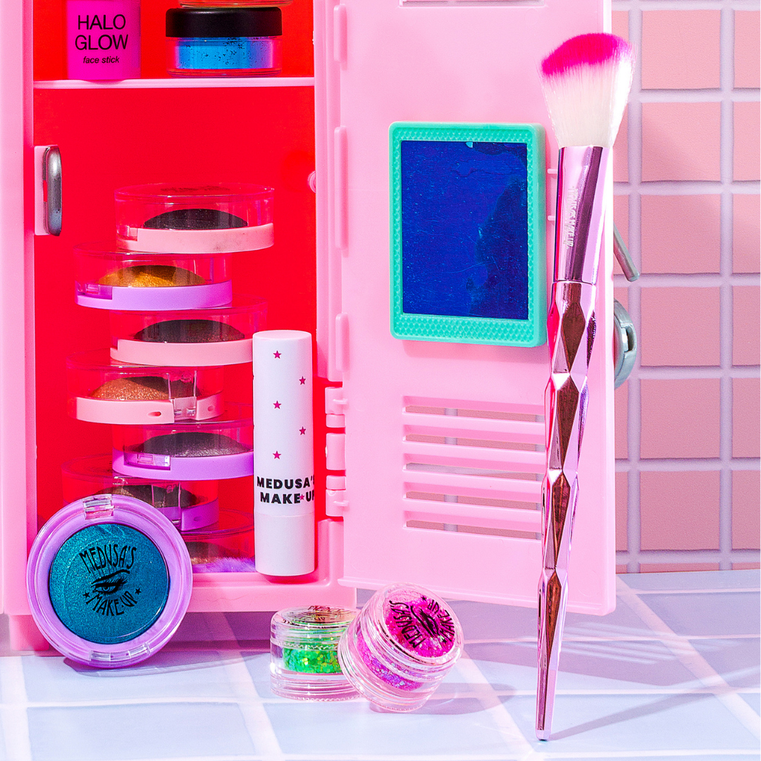 unircorn blush brush