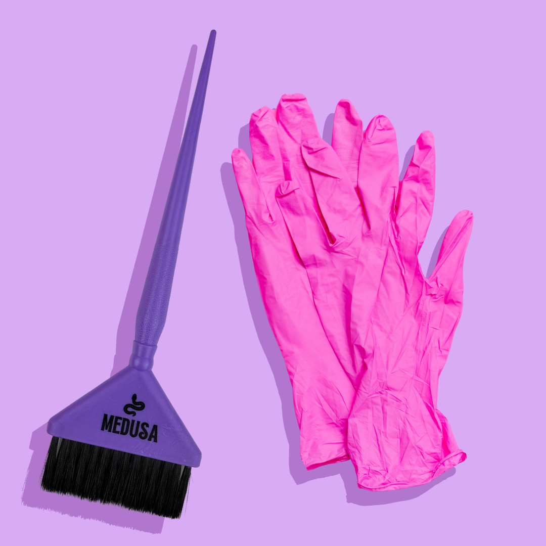 purple tint brush and pink gloves