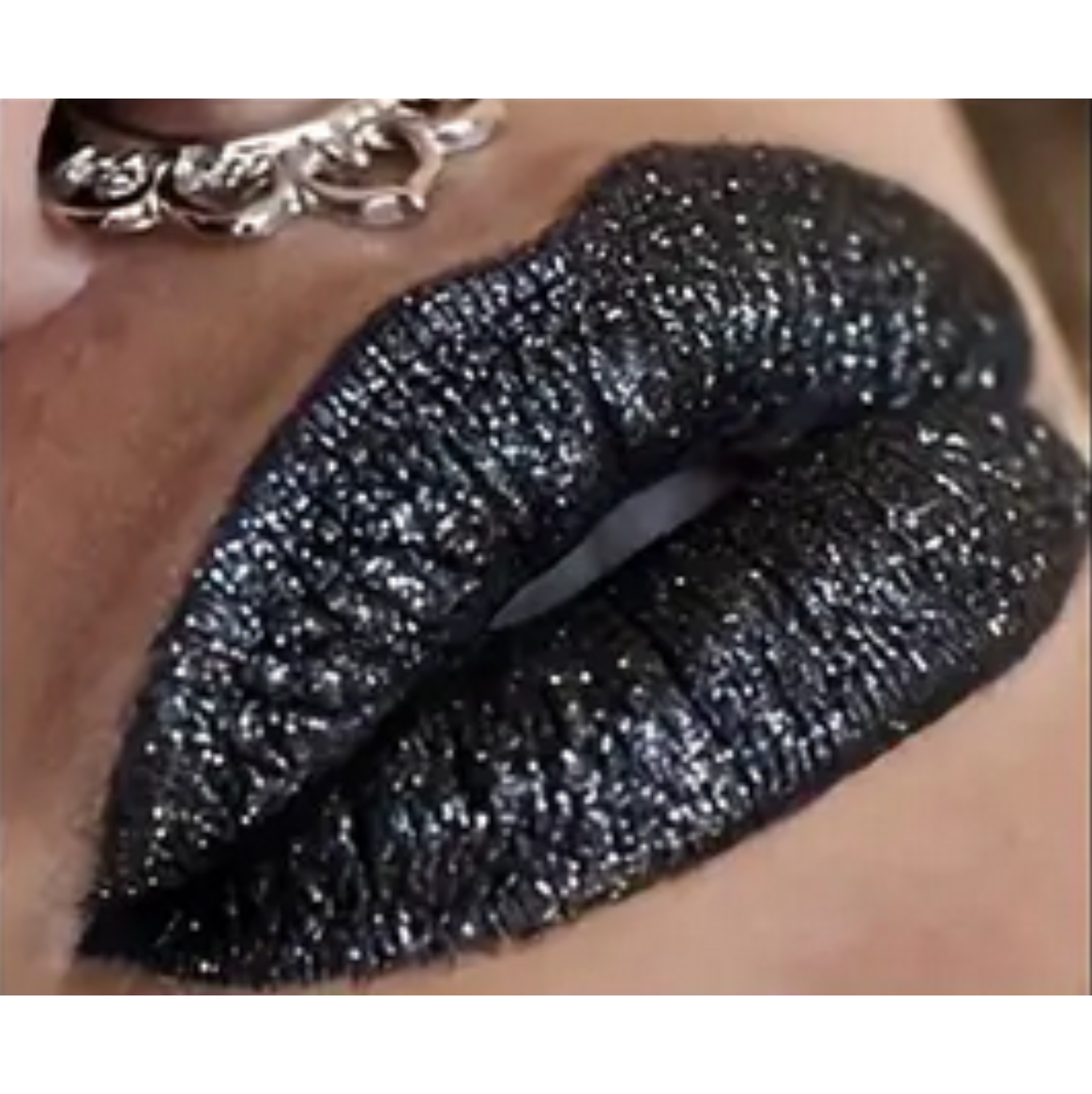 Glitter Lipstick - Black