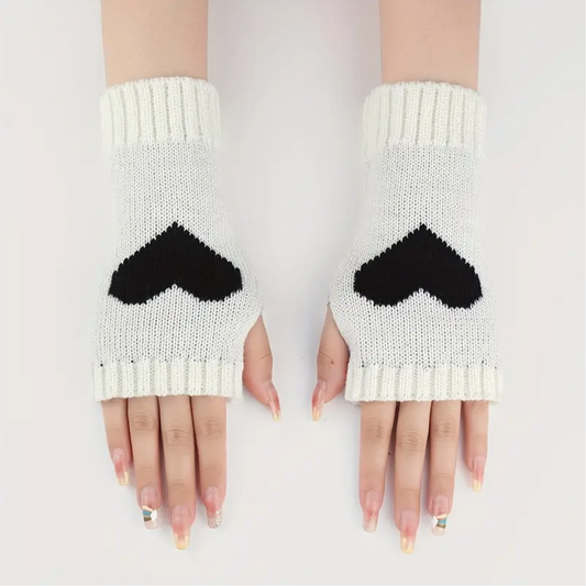 heart fingerless gloves