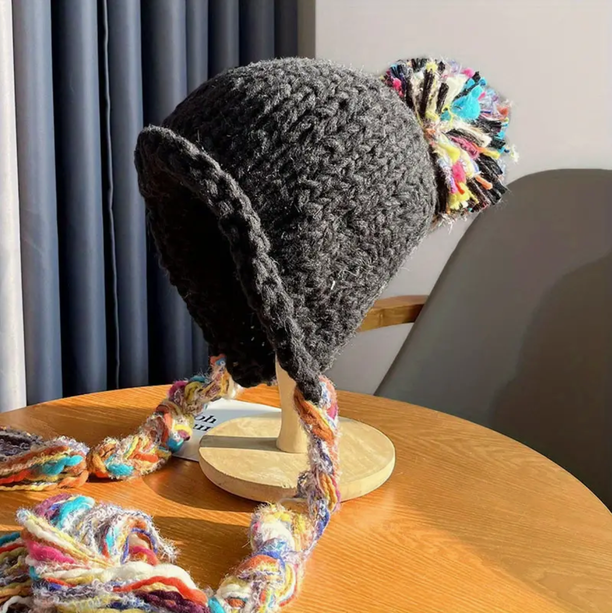 pom pom beanie