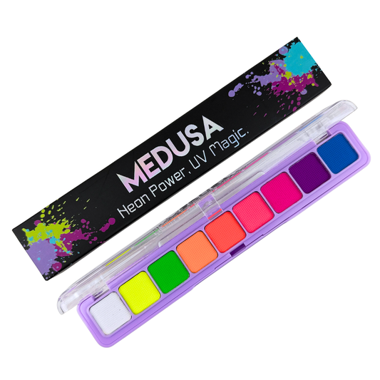 Makeup palette with colorful swatches and 'Medusa' branding on a white background